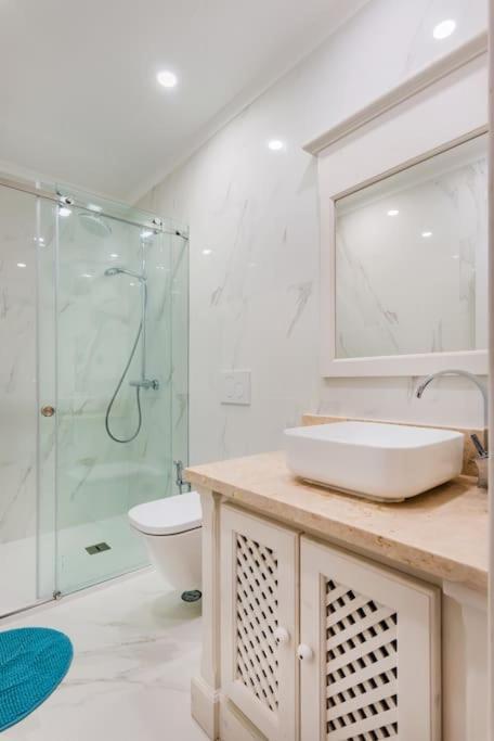 Duque 2br Flat At Historical Chiado Lejlighed *