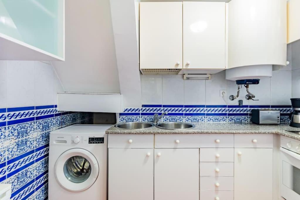 Duque 2br Flat At Historical Chiado Lejlighed